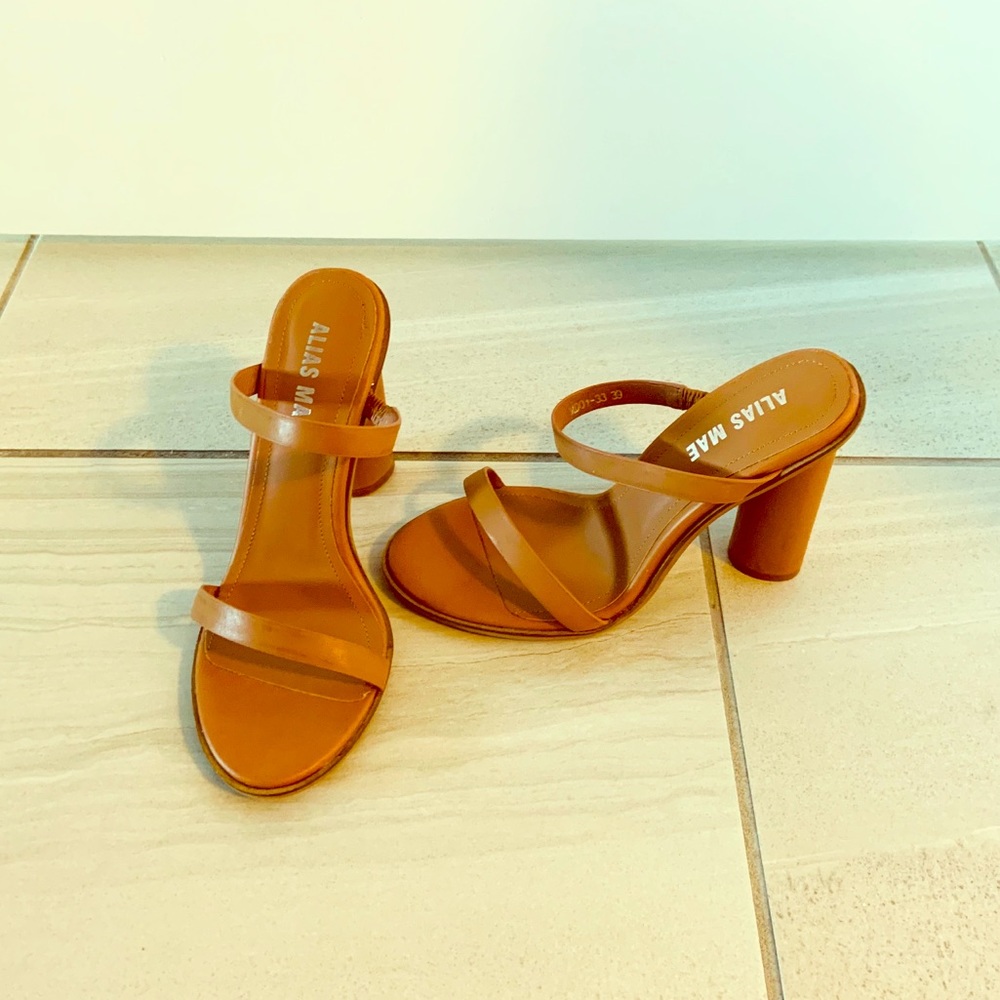 Alias Mae Nude Heel Mule